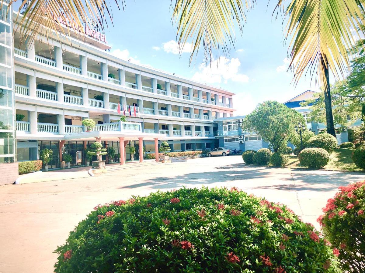 Mekong Hotel Thakhek Exterior photo